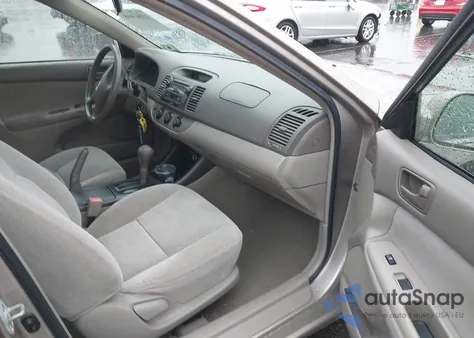 2002 Toyota Camry Le from USA, damaged, VIN 4T1BE32K02U612751